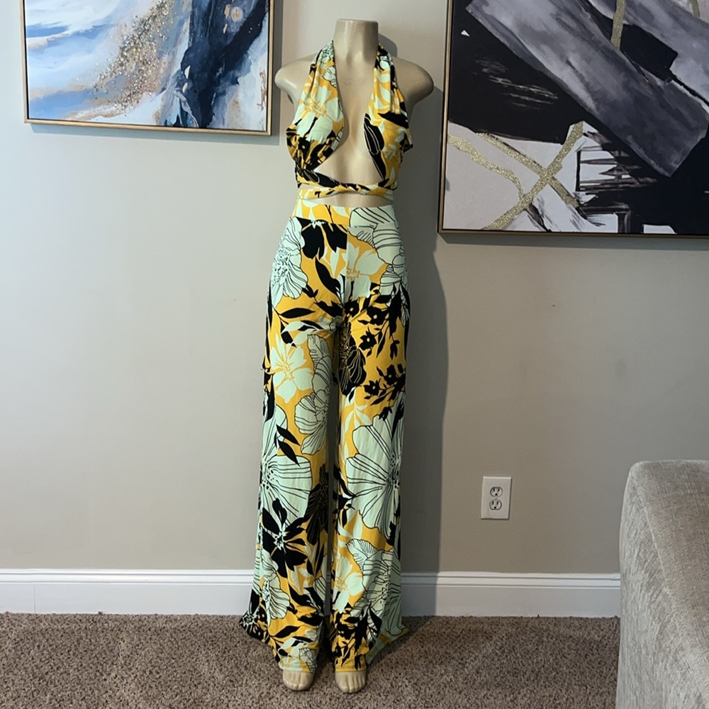 The Lemonade Pant Set size S - Picture 9 of 11